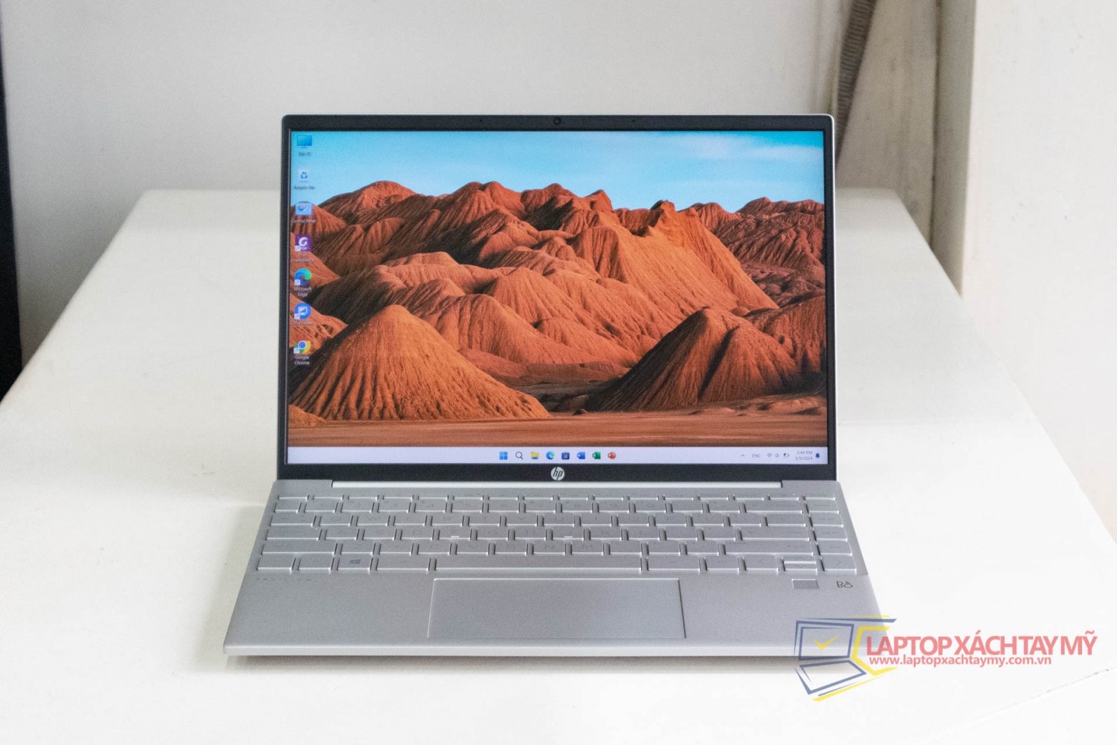 HP Pavilion 13 Aero - AMD Ryzen 7 5800U, Ram 16GB, SSD 512GB. Màn Hình